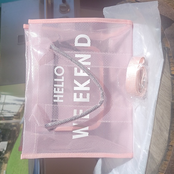 Beautiful Transparent Tote Bags Large Capacity. Simple Letter Print Shoulder Bag - Picture 3 of 11